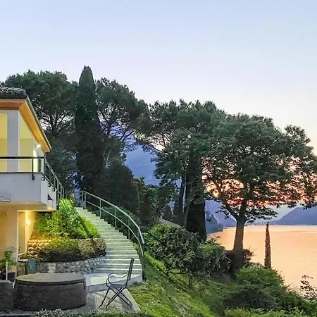 Villa Holiday - Ics03100a-oyb